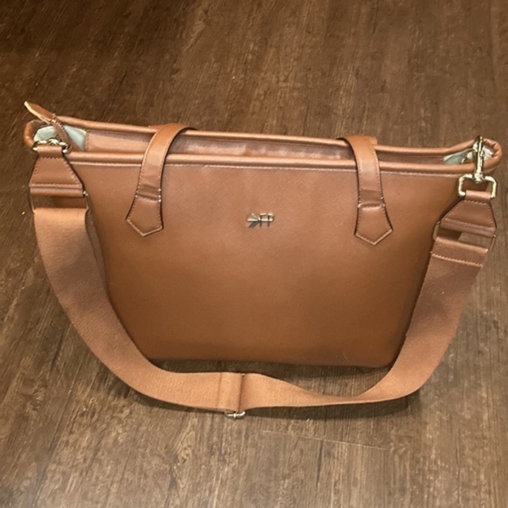 Freshly Picked Walnut Milano  Large Woman's Tote